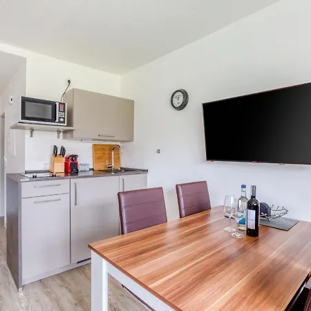 Simplistic Holiday In Near Ski-area דירה *